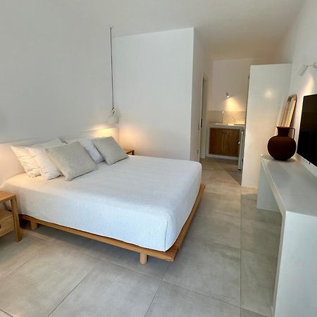 Paris Studios & Apartment Агия Параскеви Екстериор снимка