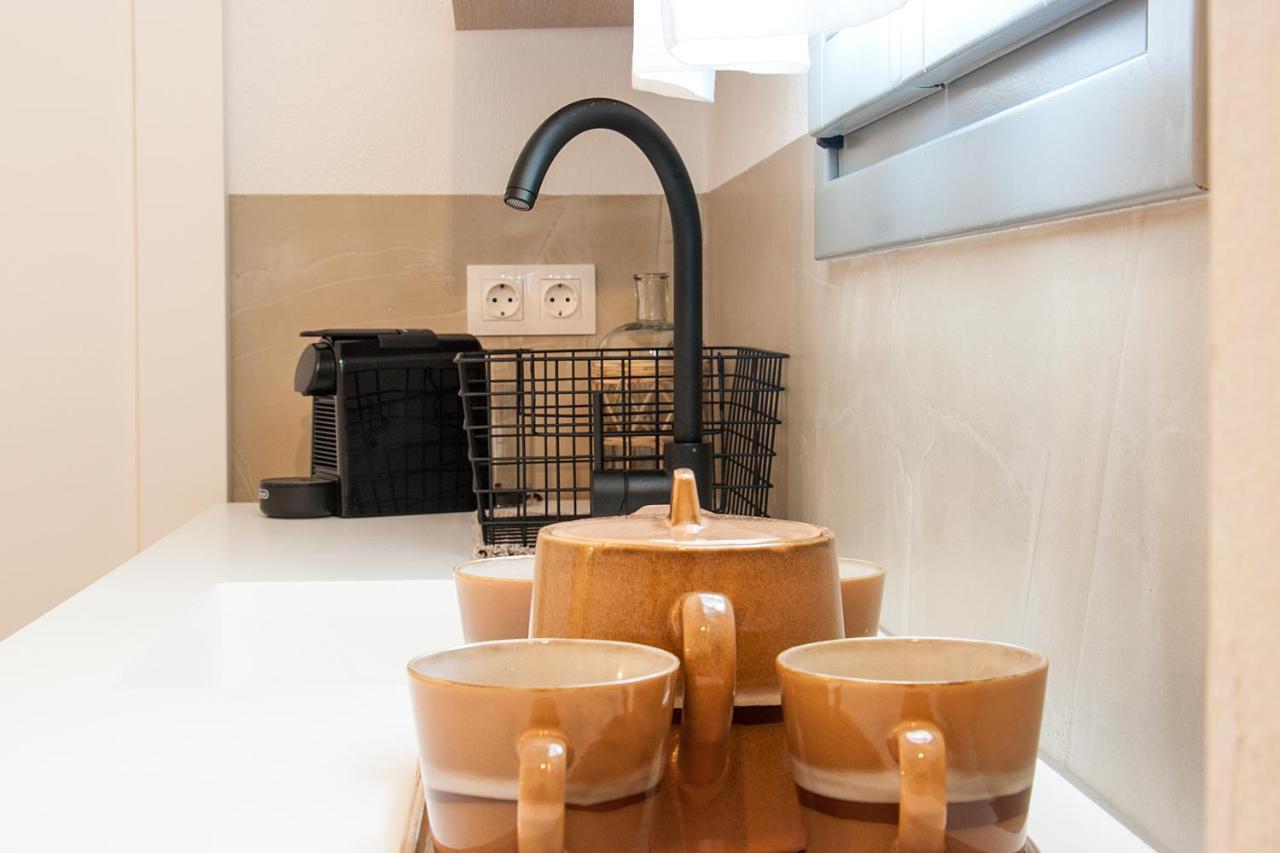 Paris Studios & Apartment Агия Параскеви Екстериор снимка