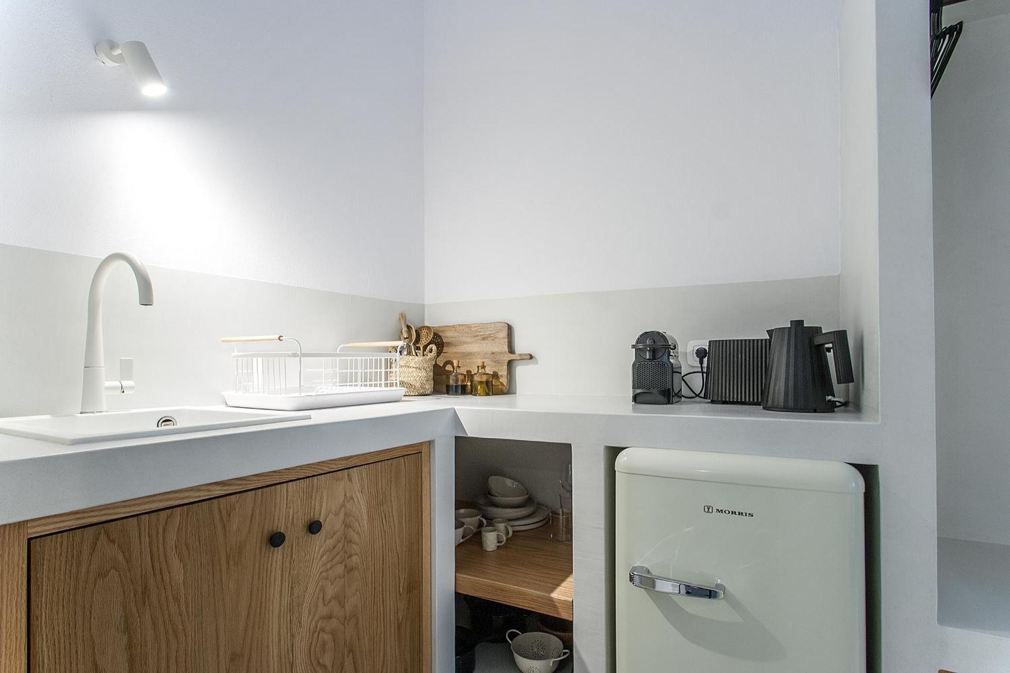 Paris Studios & Apartment Агия Параскеви Екстериор снимка
